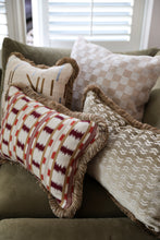 Afbeelding in Gallery-weergave laden, NEW! Manuel Canovas Cushion Beige
